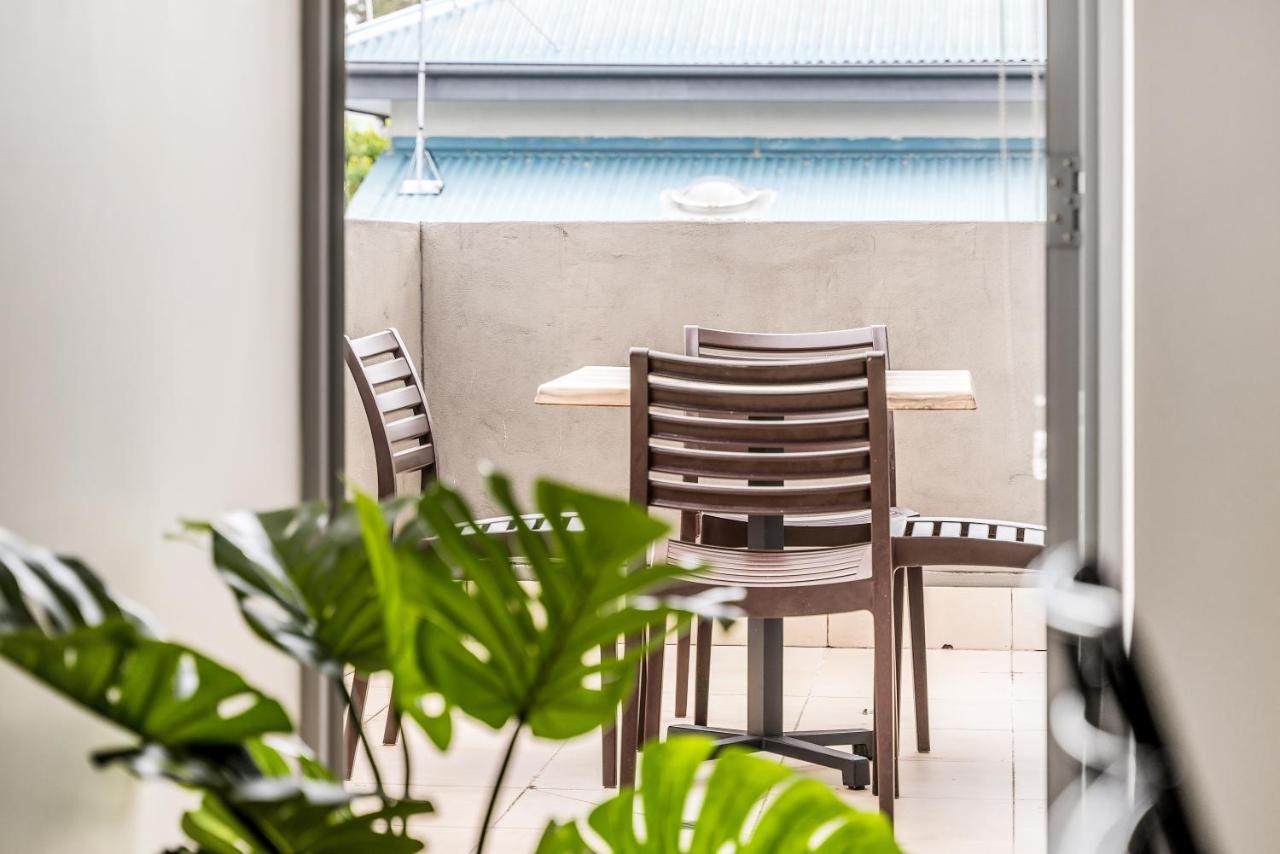 Byron Bay Hotel And Apartments Extérieur photo