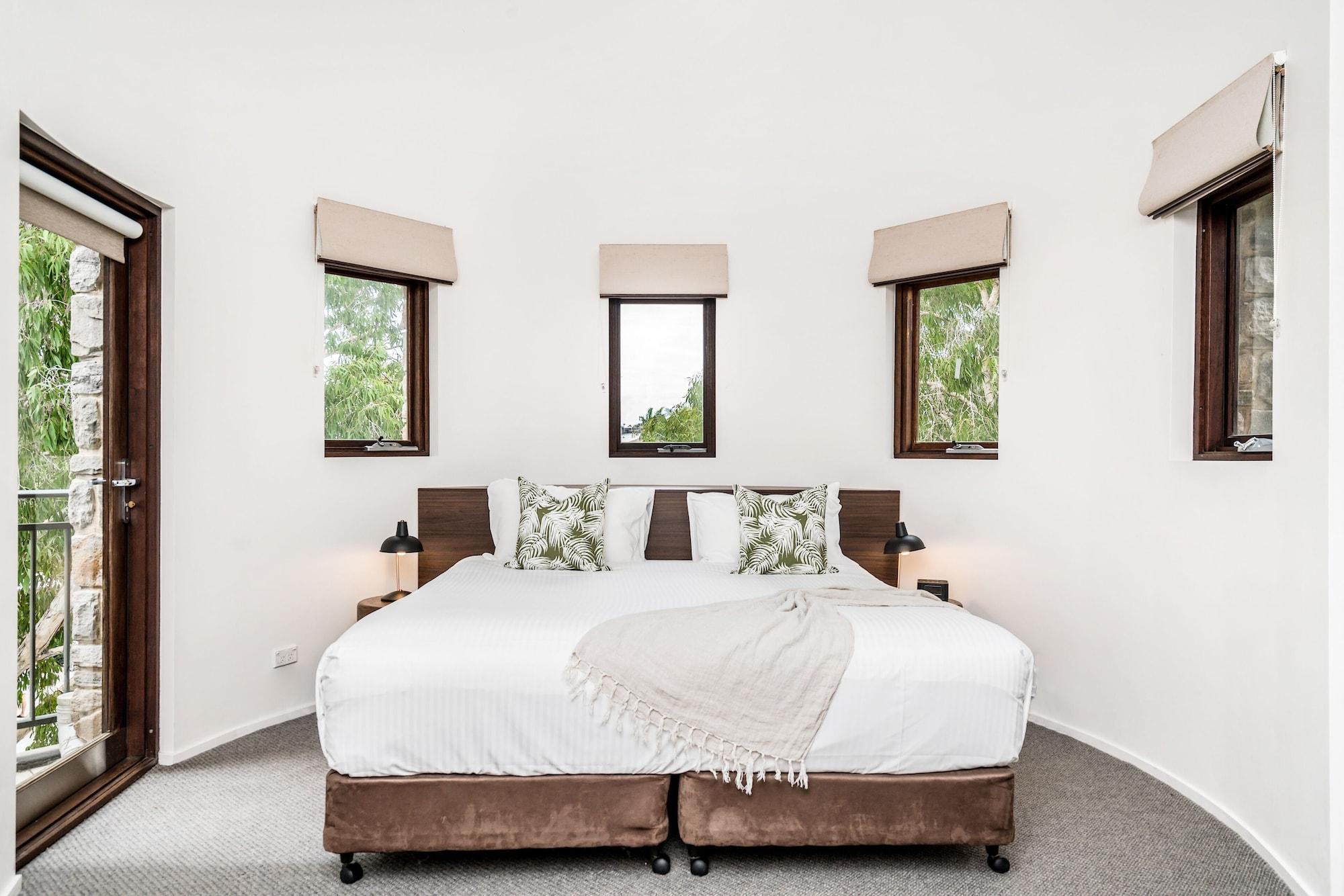 Byron Bay Hotel And Apartments Extérieur photo