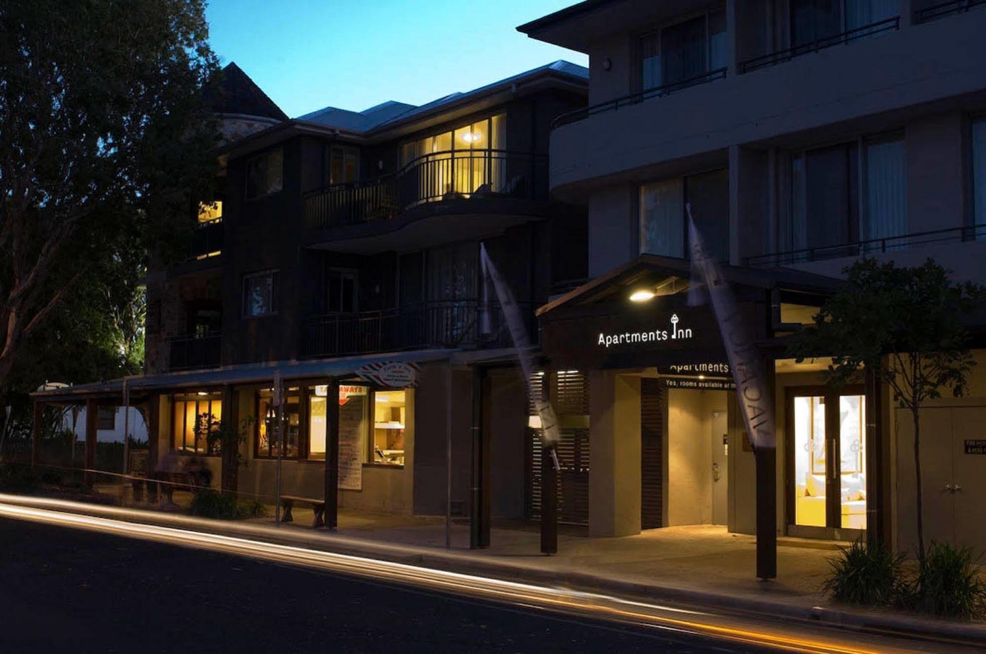 Byron Bay Hotel And Apartments Extérieur photo